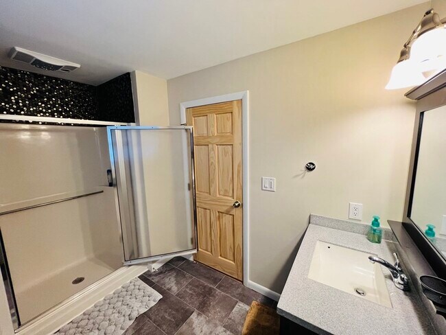 Building Photo - 52 Chouteau Ave