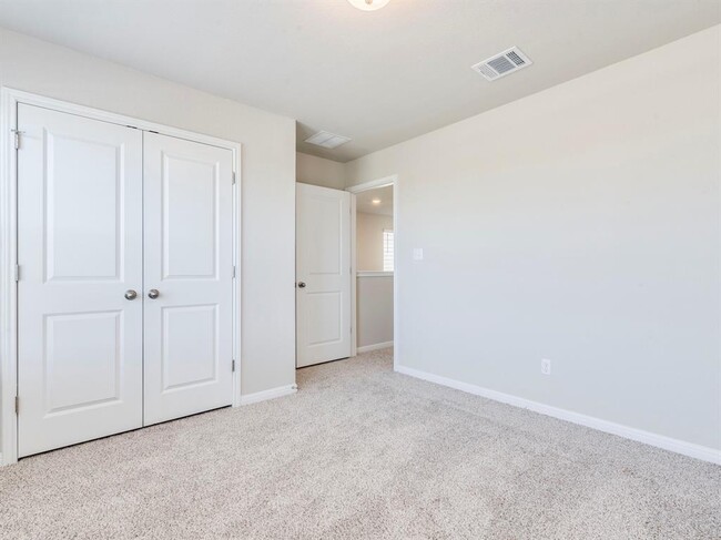 Building Photo - 708 Lone Peak Wy