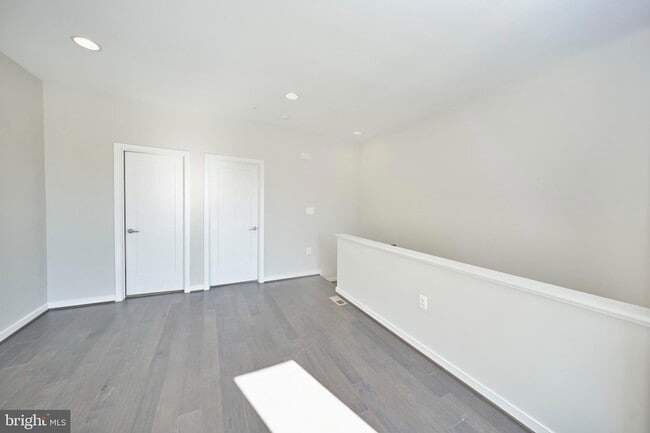 Building Photo - 256 Bluemont Branch Terrace SE