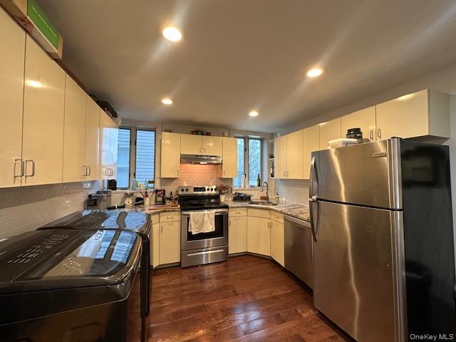 Building Photo - 7 Green St