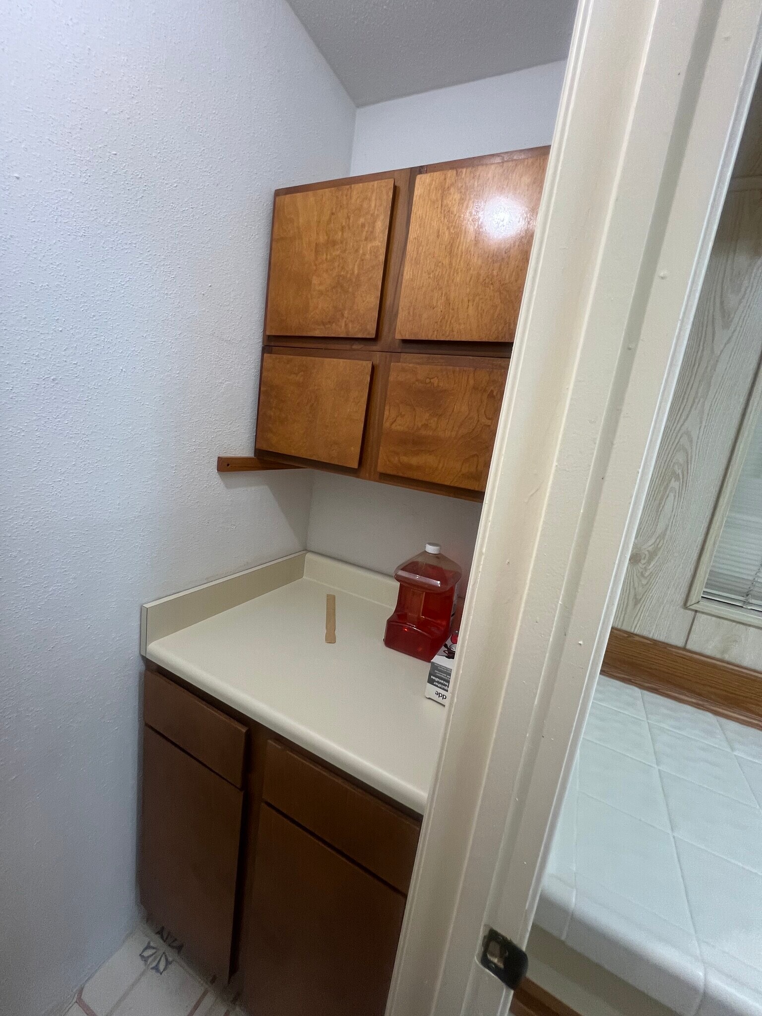 Landry room - 9550 Deering Dr