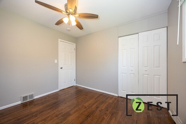 Building Photo - 3 BD 1 BA HOME AVAILABLE NOW! 1,300 Monthly