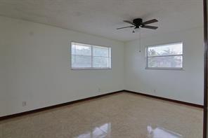 Building Photo - 6636 SW 41st St