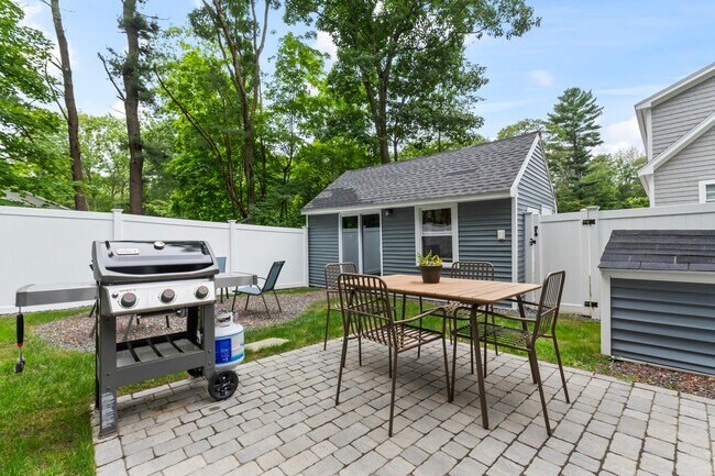 Building Photo - 247 Berwick Rd