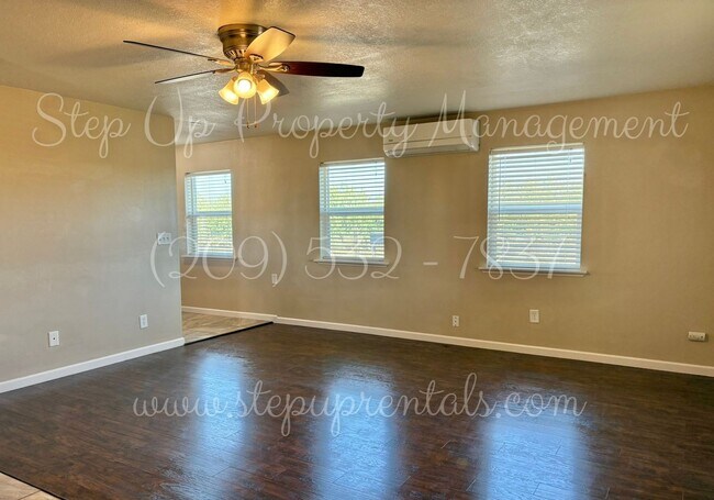 Building Photo - Charming 2 Bedroom 1 Bath Country Home!!!