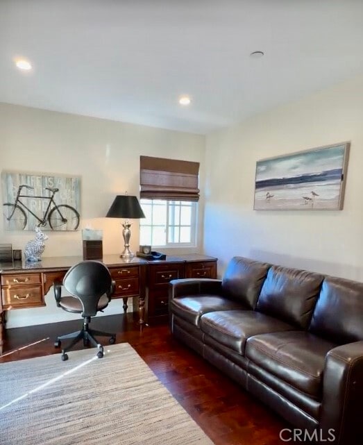 Building Photo - 104 Avenida Caballeros