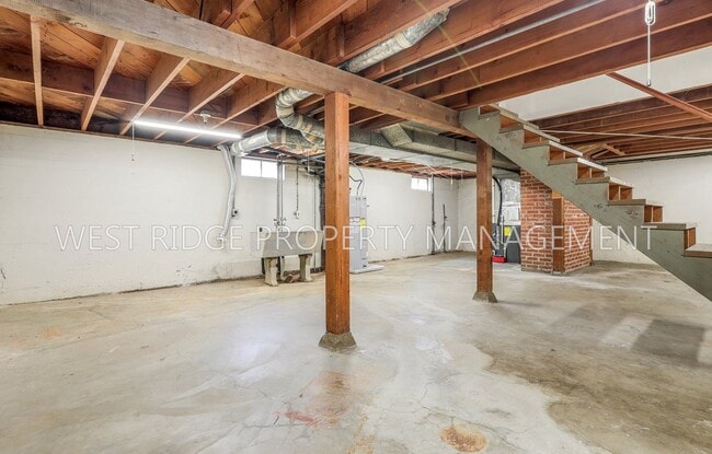 Building Photo - 11356 NE Glisan St