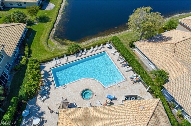 Building Photo - 346 Emerald Bay Cir