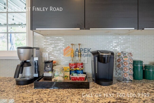 Building Photo - 2415 E Finley Rd