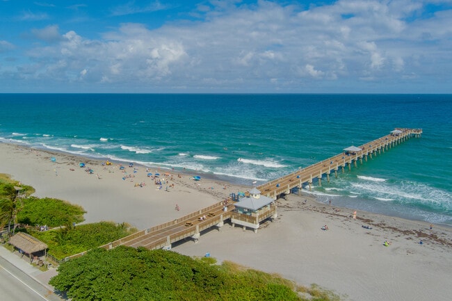 Building Photo - 1221 Ocean Dunes Cir