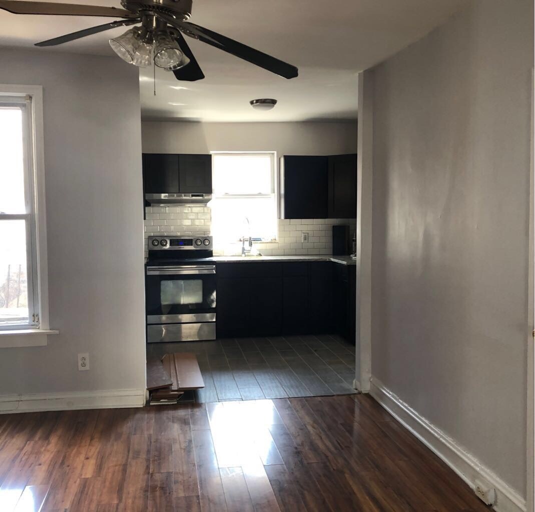 Dining room - 5218 Pentridge St
