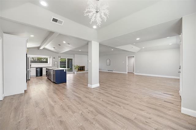 Building Photo - 6350 Glennox Ln