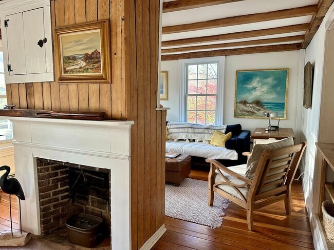 Building Photo - 43 Pennywise Ln