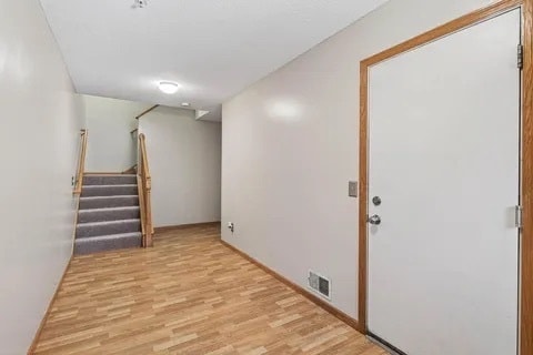 Building Photo - 10708 Tamarack St NW