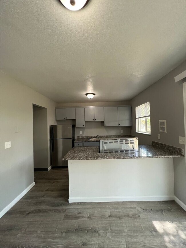 Interior Photo - Raintree Apartments