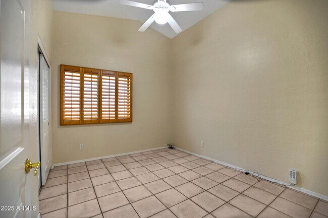 Building Photo - 3062 S Marigold Pl