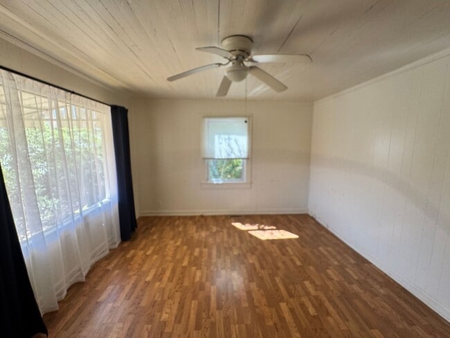 Building Photo - 2/1 in Downtown Kings Mountain, NC