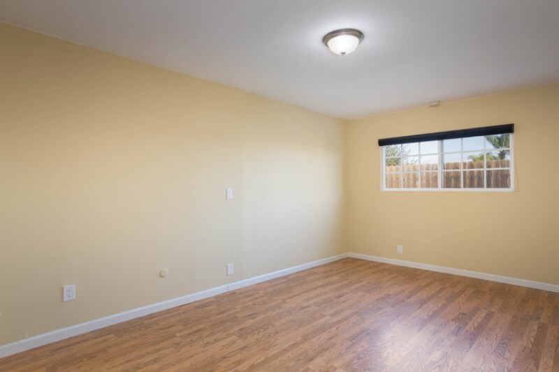 Building Photo - 9503 Medina Dr