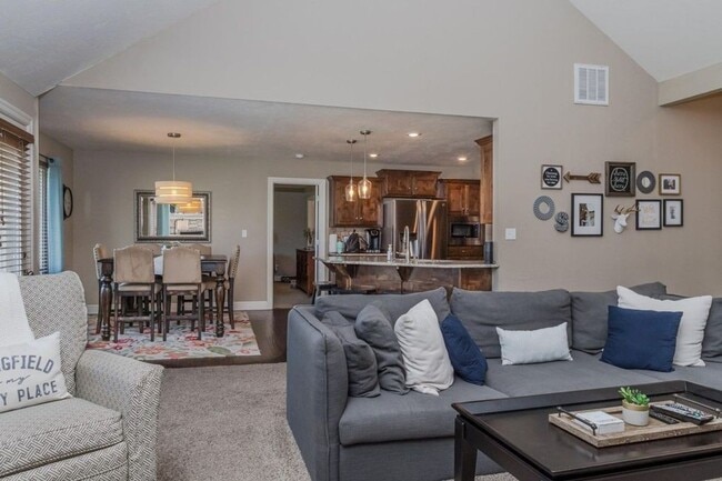 Building Photo - COMING SOON! Battlefield Area, Republic Public Schools