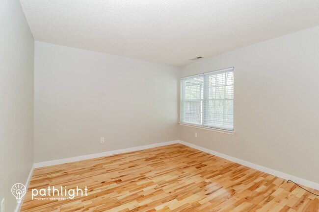 Building Photo - 110 Creeks End Circle, Mills River, NC, 28759