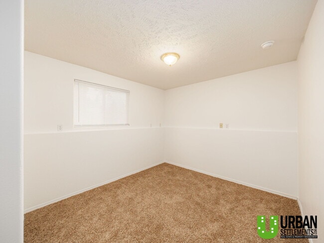 Building Photo - 15313 E Mission Ave