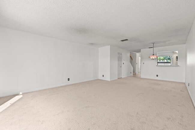 Building Photo - 1464 NW 97th Terrace