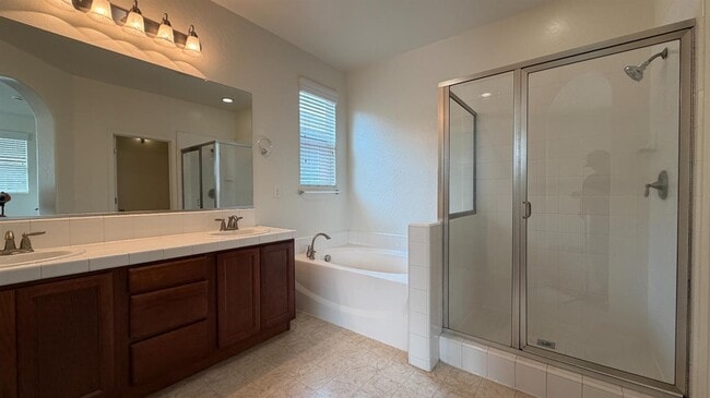 Building Photo - 4355 W Artemisa Dr