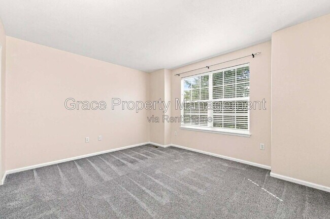 Building Photo - 11434 Switzer Park Ln