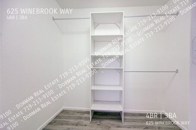 Building Photo - 625 Winebrook Way