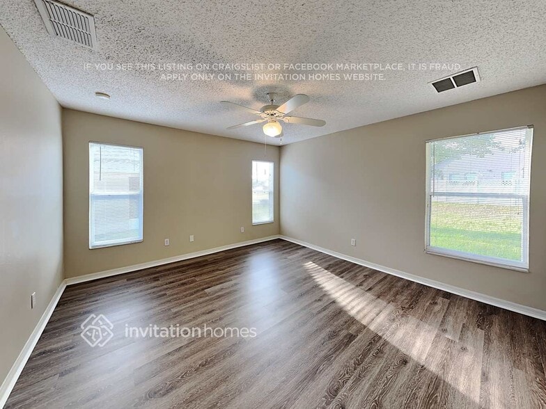 Building Photo - 269 Delancey Dr