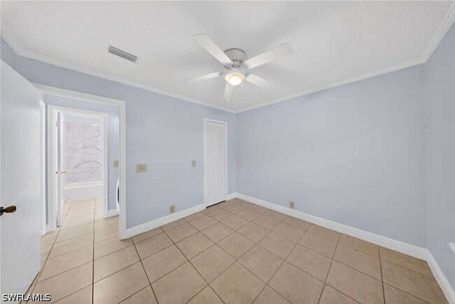 Building Photo - 5300 Treetops Dr