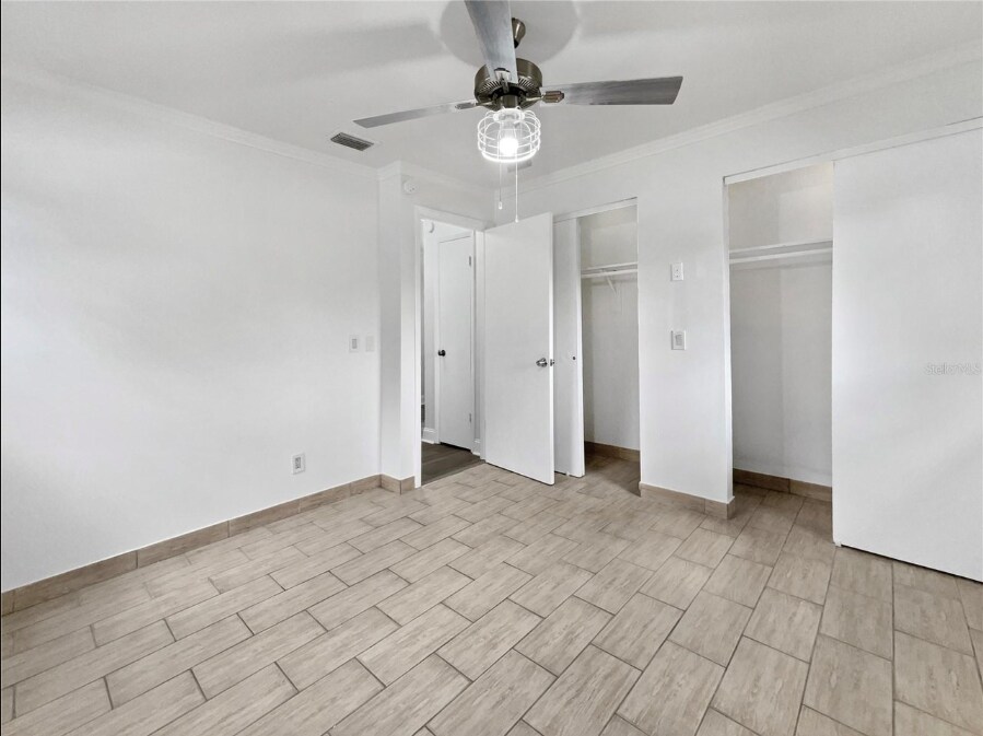 Building Photo - 23337 Olean Blvd