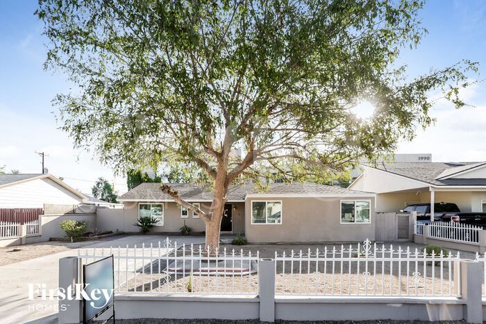 Primary Photo - 5015 N 20th Ave