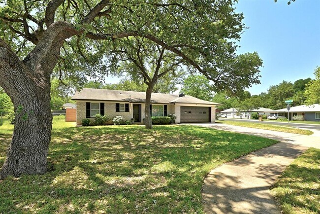 Primary Photo - 2307 Whitestone Dr
