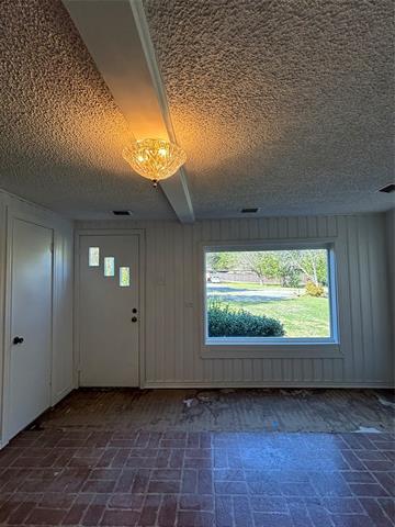 Building Photo - 1216 Los Altos Ln