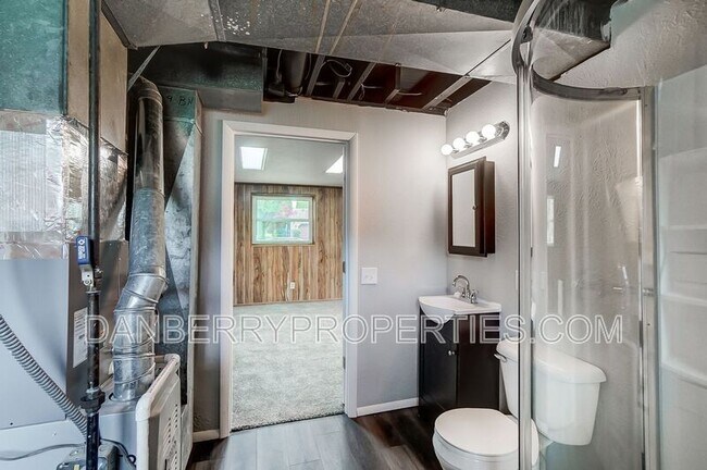 Building Photo - 3539 Turret Green Dr