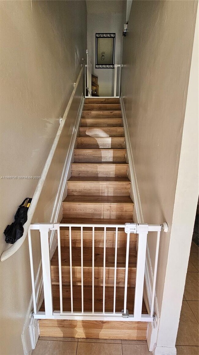 Building Photo - 4017 NW 90th Ave