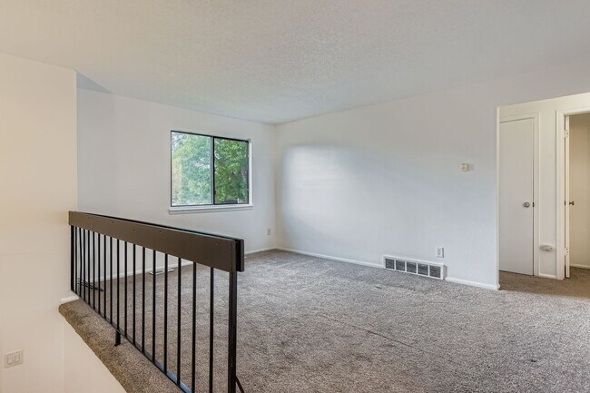 Building Photo - 4982 S Field Ct