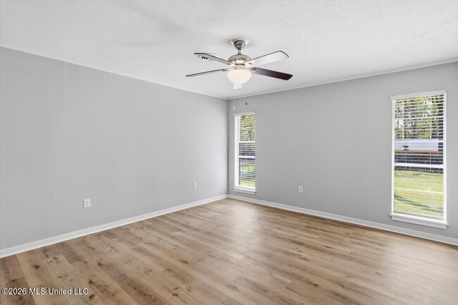 Building Photo - 104 Park Trail