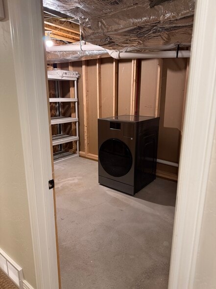 Building Photo - 1213 E St Josephs St