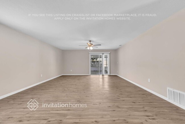 Building Photo - 6914 Voltaire Dr