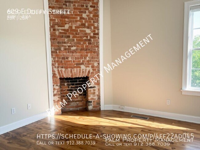 Building Photo - 609 E Duffy St