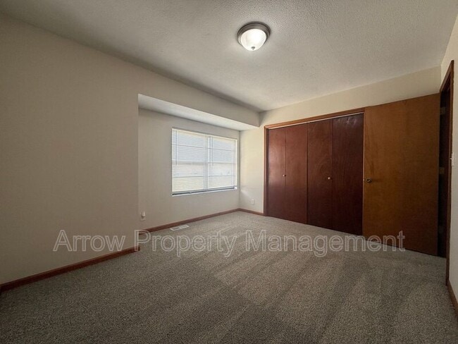 Building Photo - 1338 S Jackson St