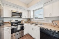 Building Photo - Worthington Meadows