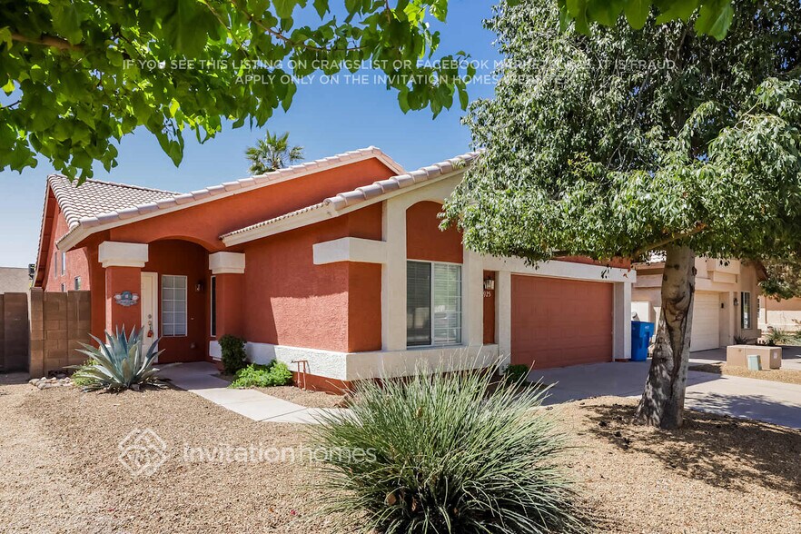 Building Photo - 1925 E Fellars Dr