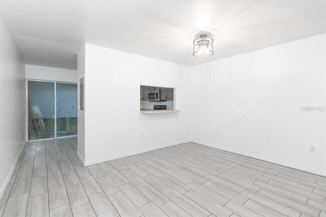 Building Photo - 12946 Trade Port Pl