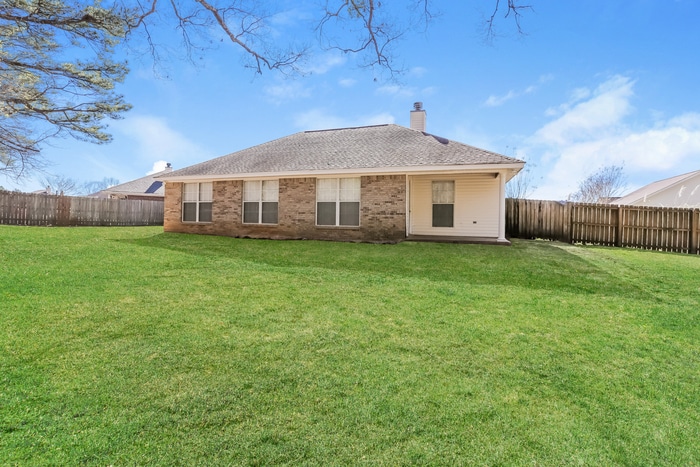 Building Photo - 204 Chinkapin Ct