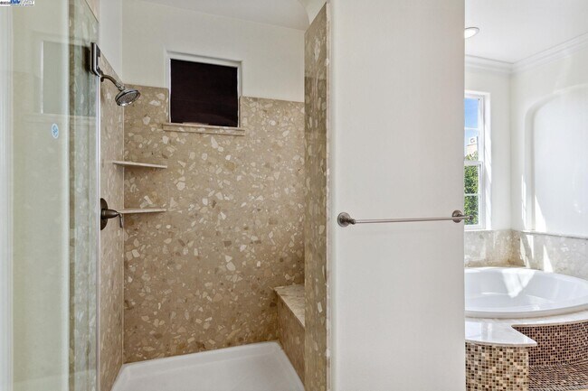 Building Photo - 2131 Chamomile Ct