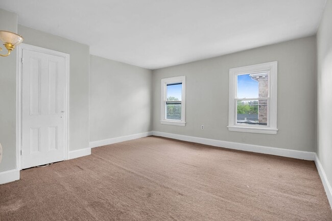 Building Photo - 276 W St Joseph St