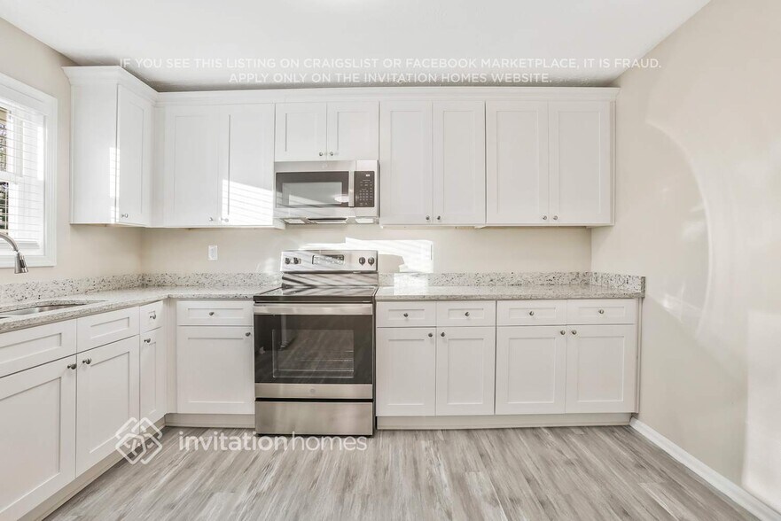 Building Photo - 1436 High Meadow Dr